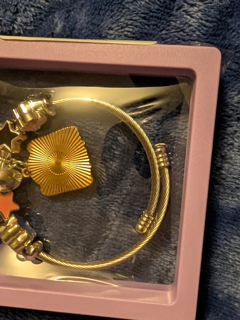 K-pop Demon Hunters Mira Charm Bracelet
